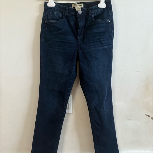 Democracy Jeans Women's size 4 Justice Jegging Blue Stretch Denim Mid Rise Pants - Picture 3 of 5